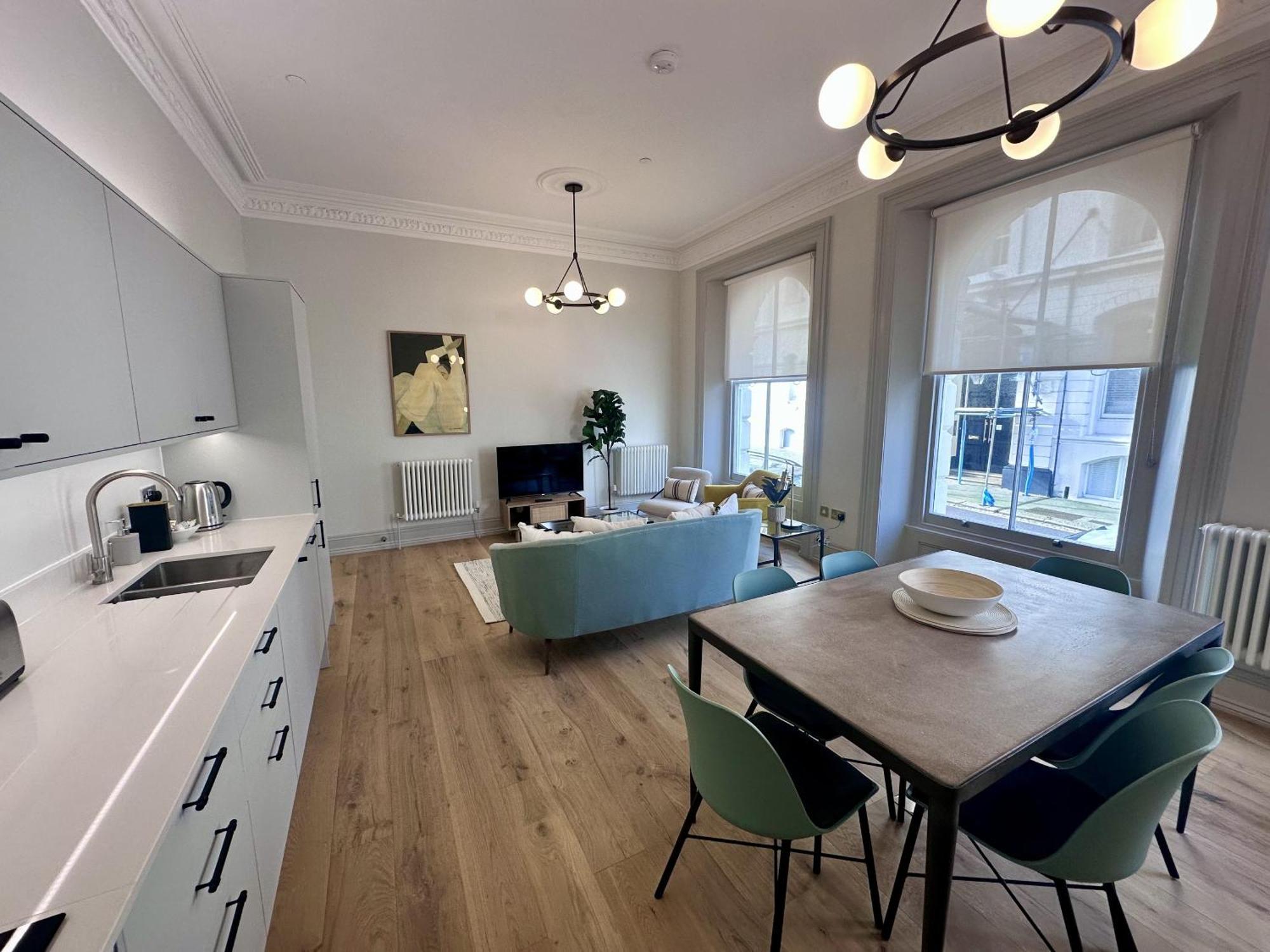 1 Bed Halliford By Pureserviced * Plymouth