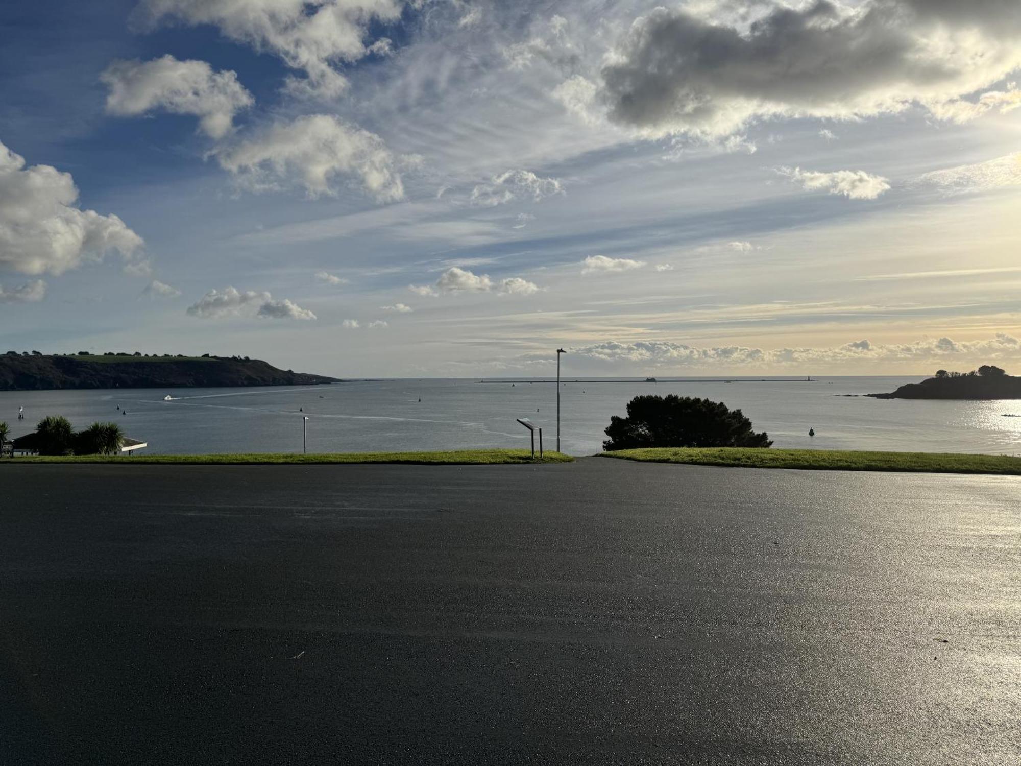 1 Bed Halliford By Pureserviced Plymouth